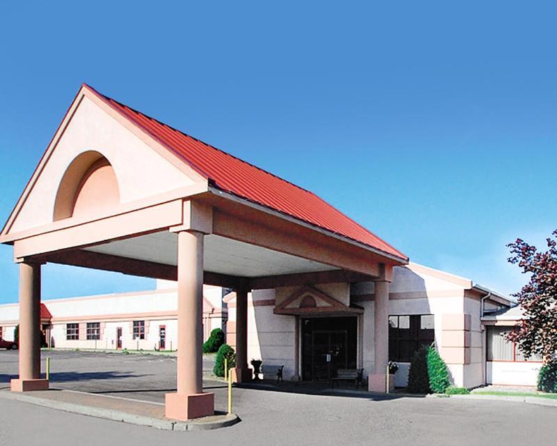 Quality Inn Airport Cheektowaga Eksteriør bilde