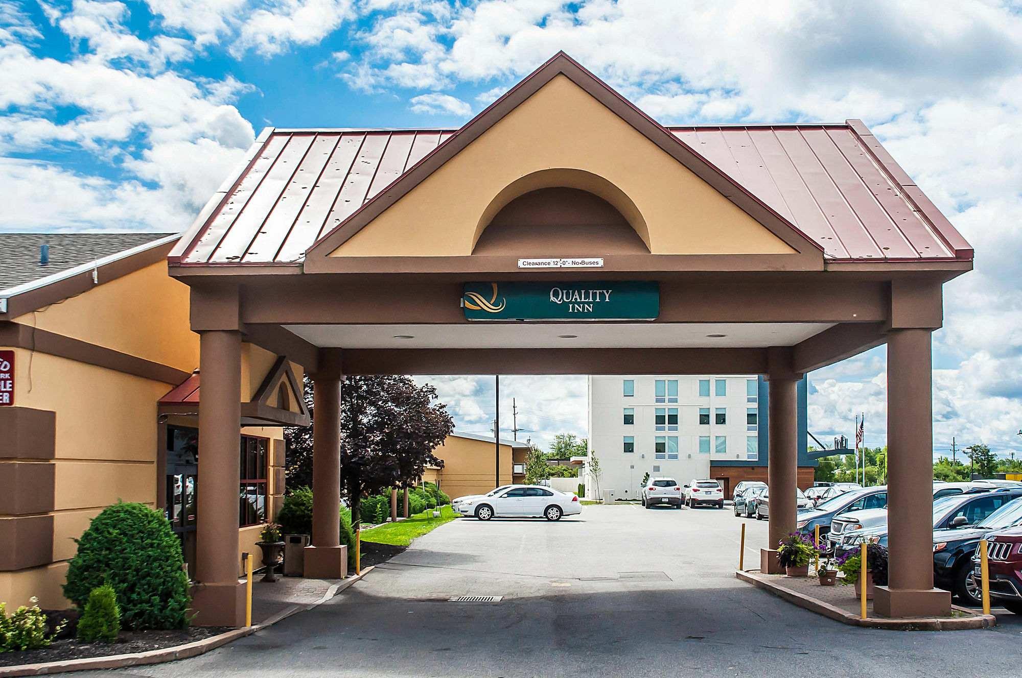 Quality Inn Airport Cheektowaga Eksteriør bilde