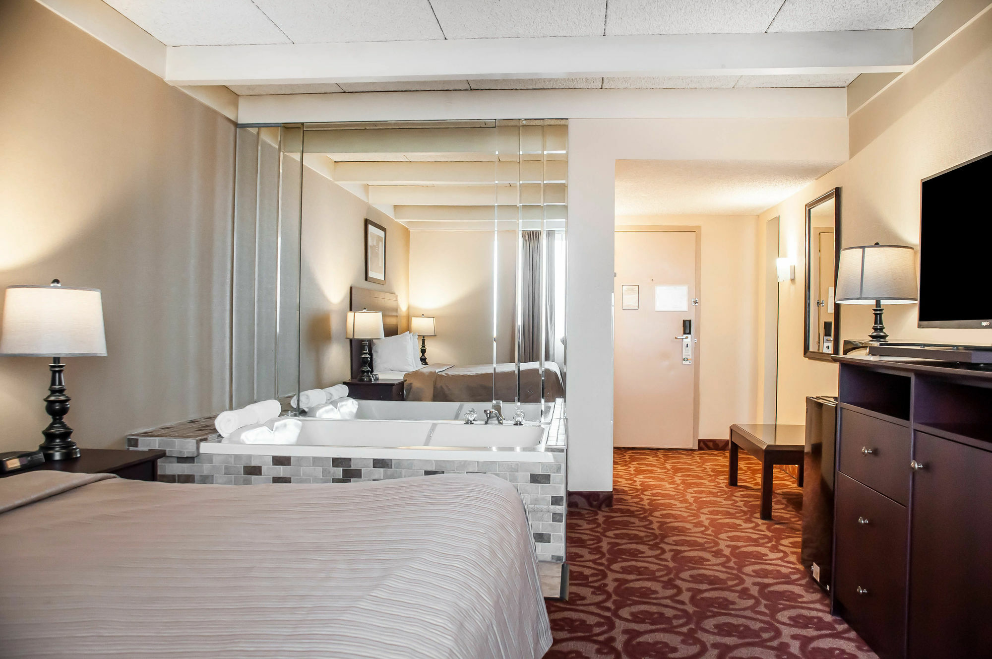 Quality Inn Airport Cheektowaga Eksteriør bilde