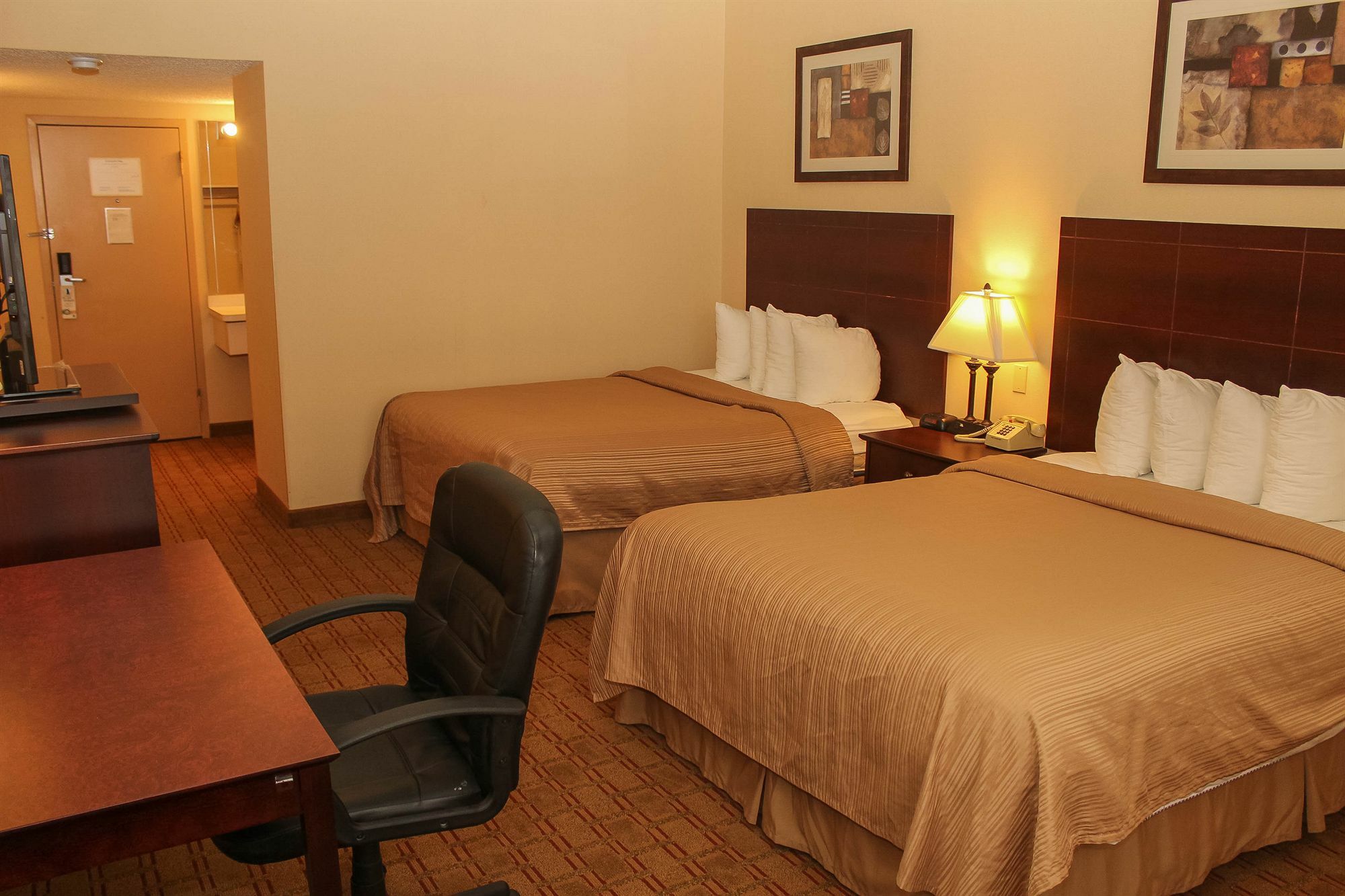 Quality Inn Airport Cheektowaga Eksteriør bilde
